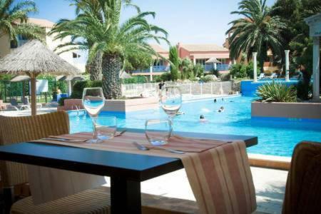 Malibu Village Residence De Standing Canet-en-Roussillon Bagian luar foto